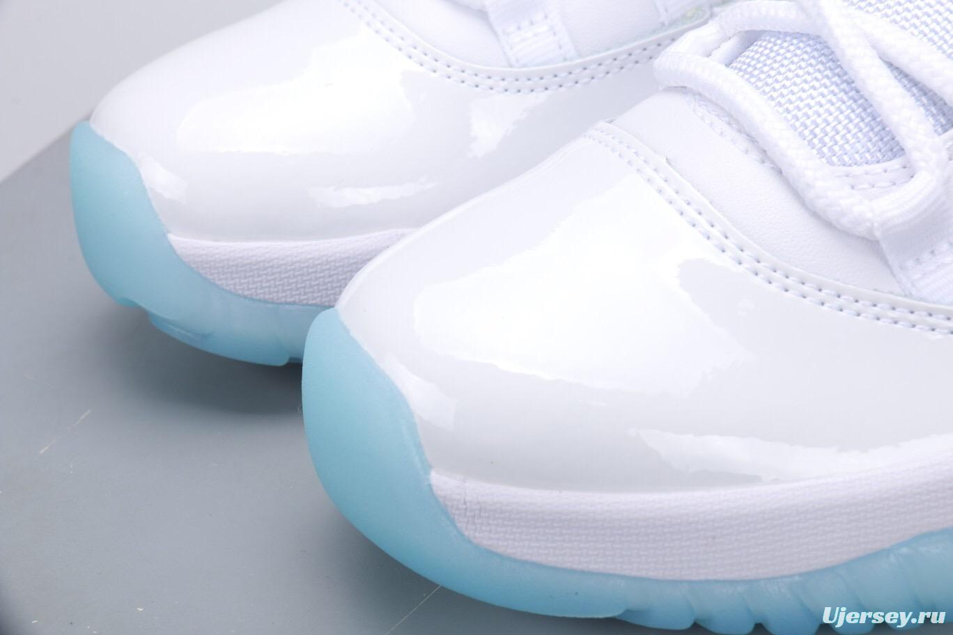 Air Jordan 11 Low Legend Blue
