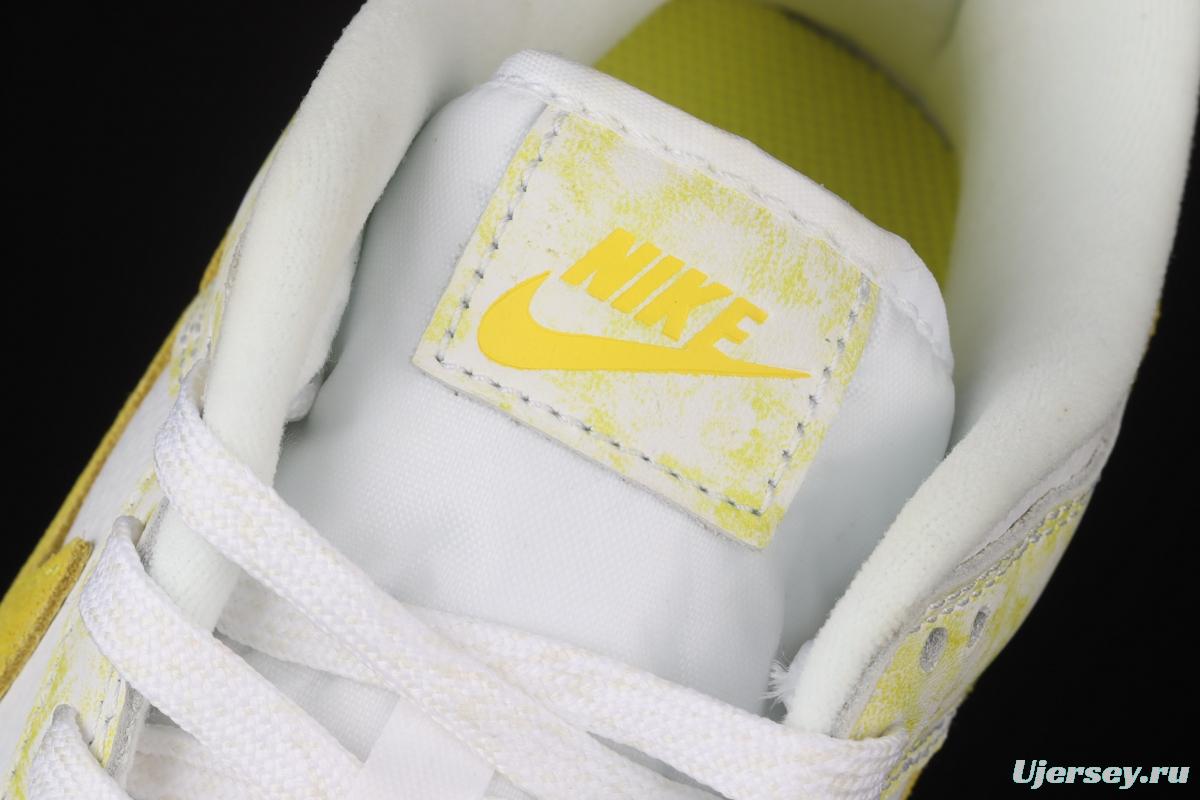 NIKE SB DUNK Low Prm yellow and white color SB buckle rebound fashion leisure board shoes DM9467-700