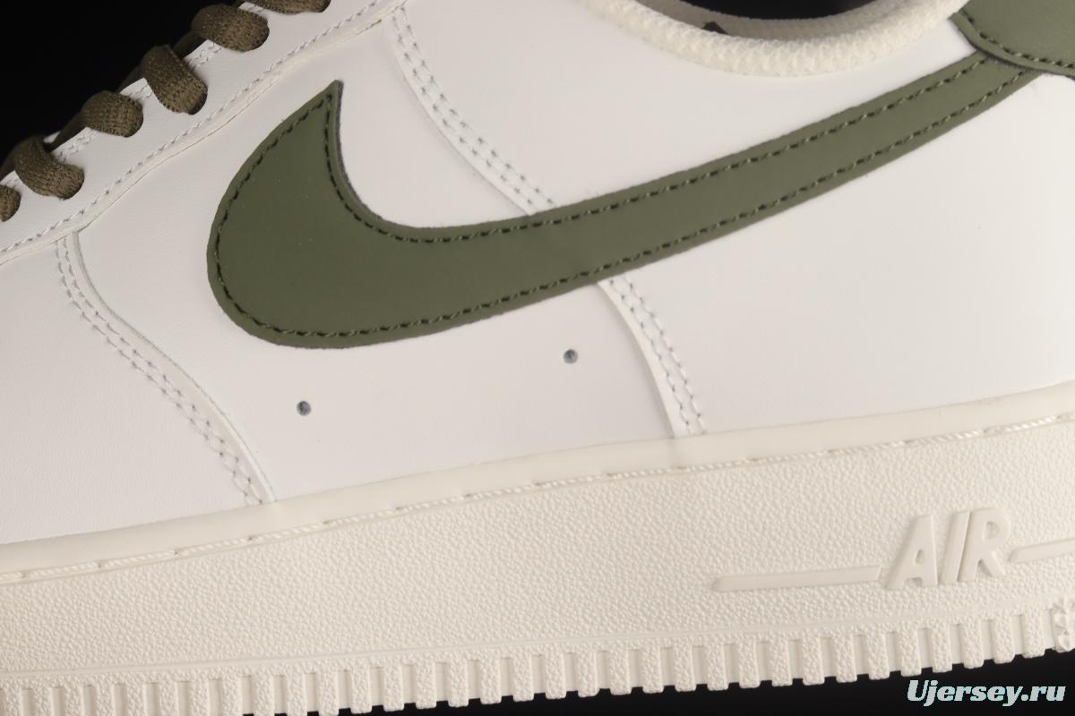 NIKE Air Force 1'07 Low Beige, White and Green Color Matching Low-Top Casual Sneakers CQ5059-110