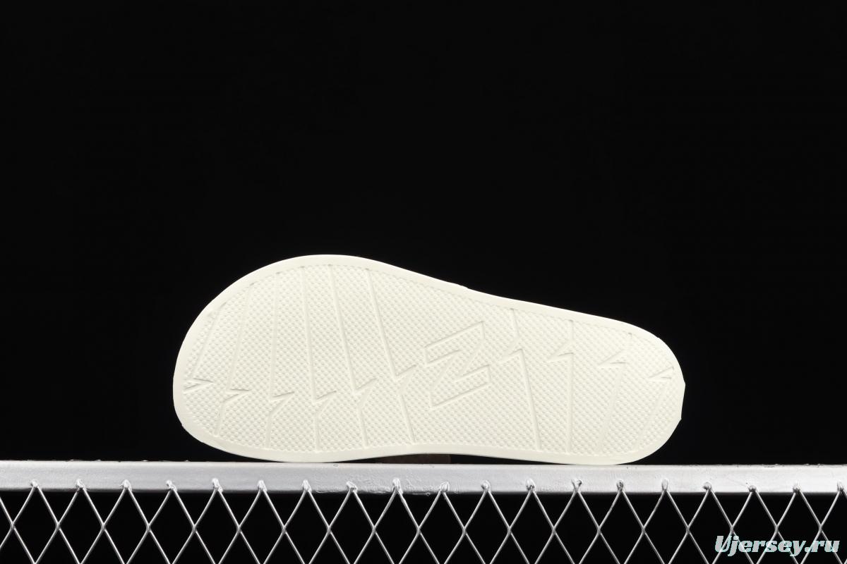 Jeon Hwangi x New Balance co-signed Korean illustrator series summer leisure sports trend slippers SD1101JHW-270