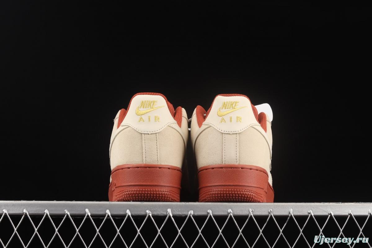 NIKE Air Force 1x07 SE beige / brick red suede spliced low-top casual board shoes AA1391-111,