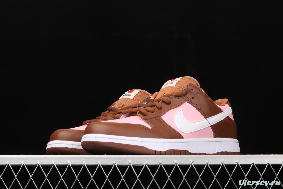 Stussy x SB DUNK Low Pro Cherry cherry pink brown skateboard shoes with low uppers 304292-671