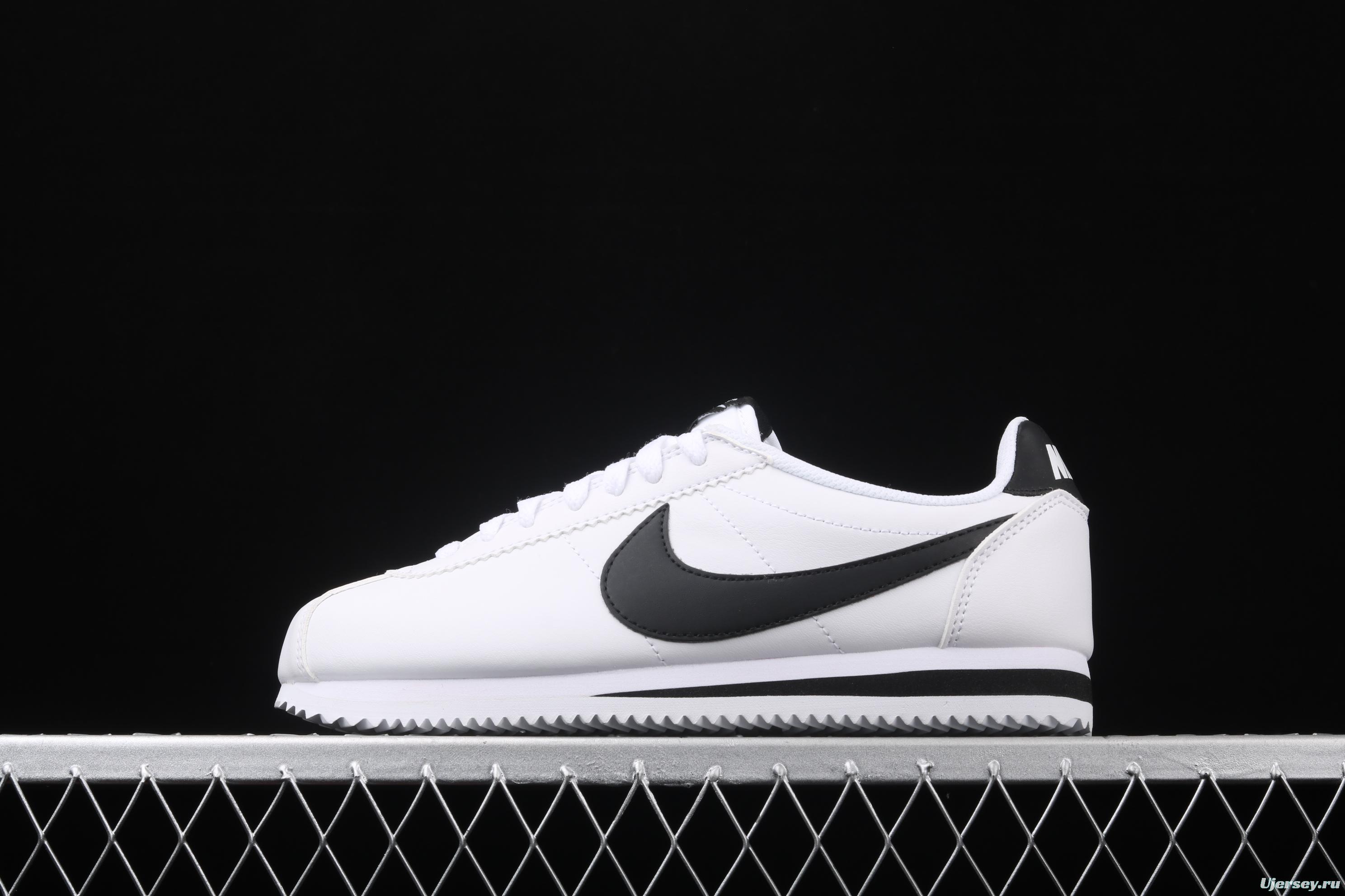 NIKE Roshe QS evergreen classic white and black leather soft foam shoes 807471-101