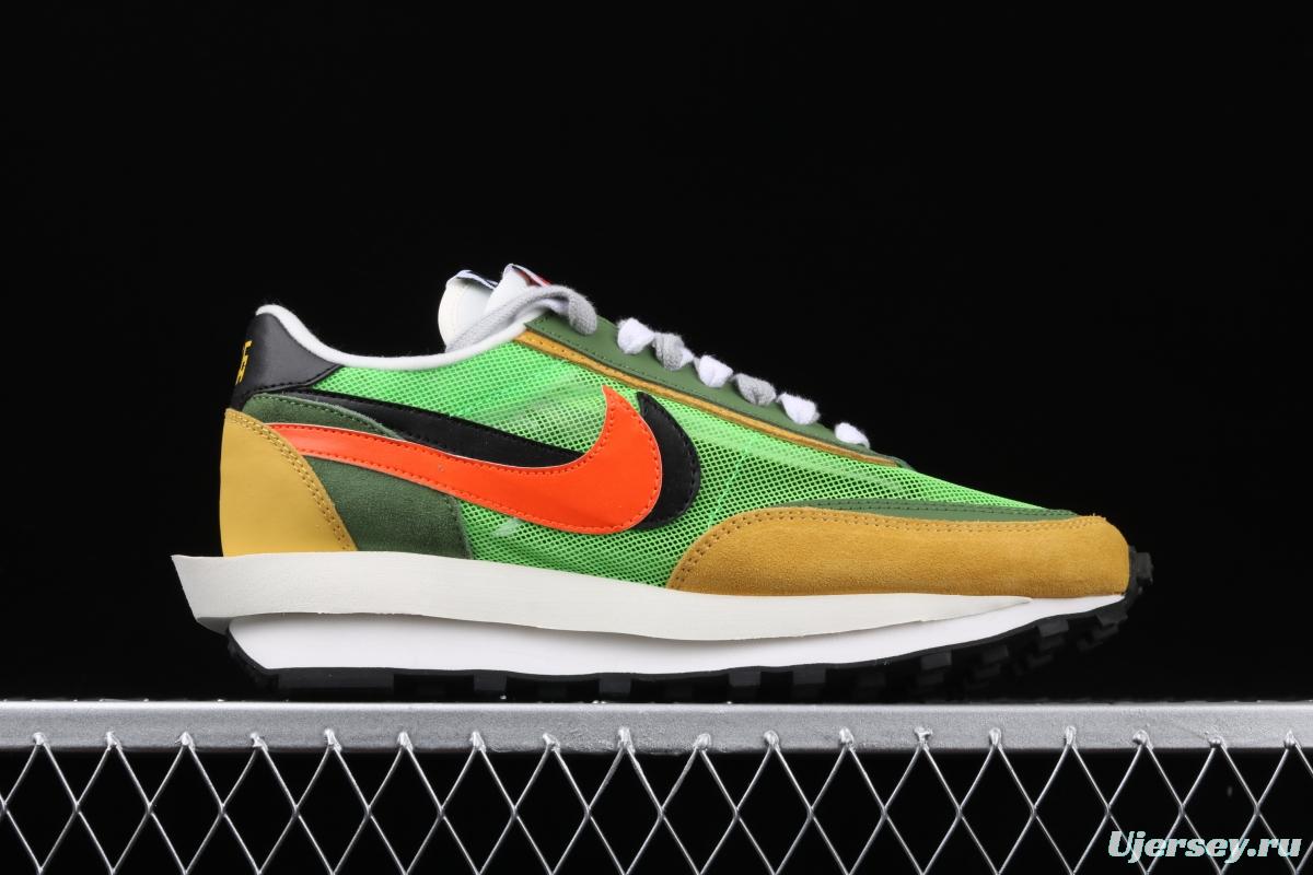 Sacai x NIKE LVD Waffle Daybreak co-signed catwalk style net gauze leather splicing double hook Swoosh running shoes BV0073-300