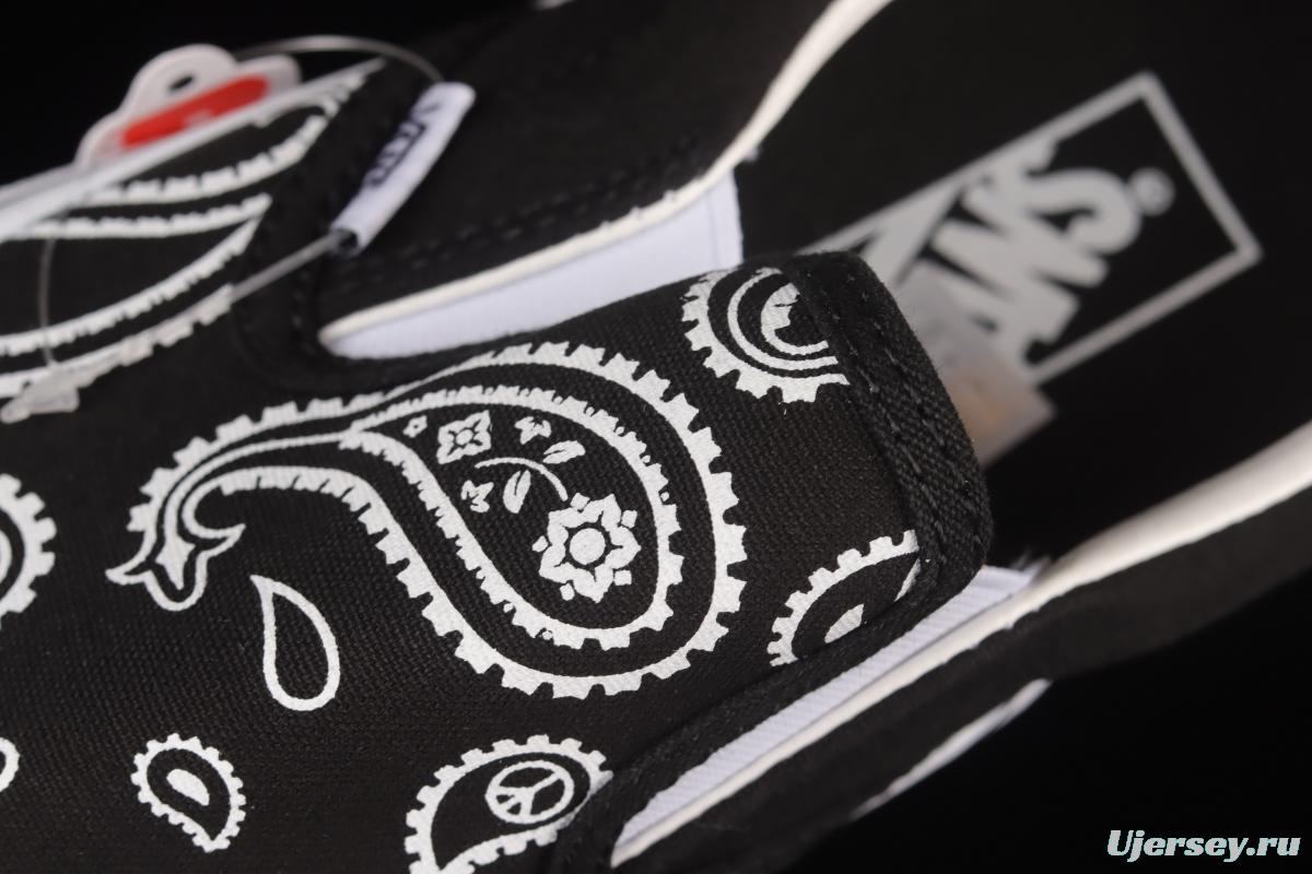 Vans Slip-On 50th Anniversary Cashew Flower Loafers Shoes Lazy Korean Canvas Shoes VN0A5JMAB0E