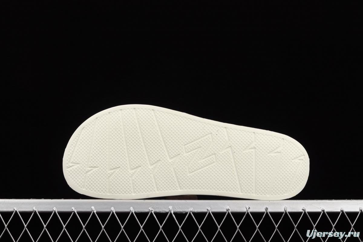 Jeon Hwangi x New Balance co-signed Korean illustrator series summer leisure sports trend slippers SD1101JHI-270