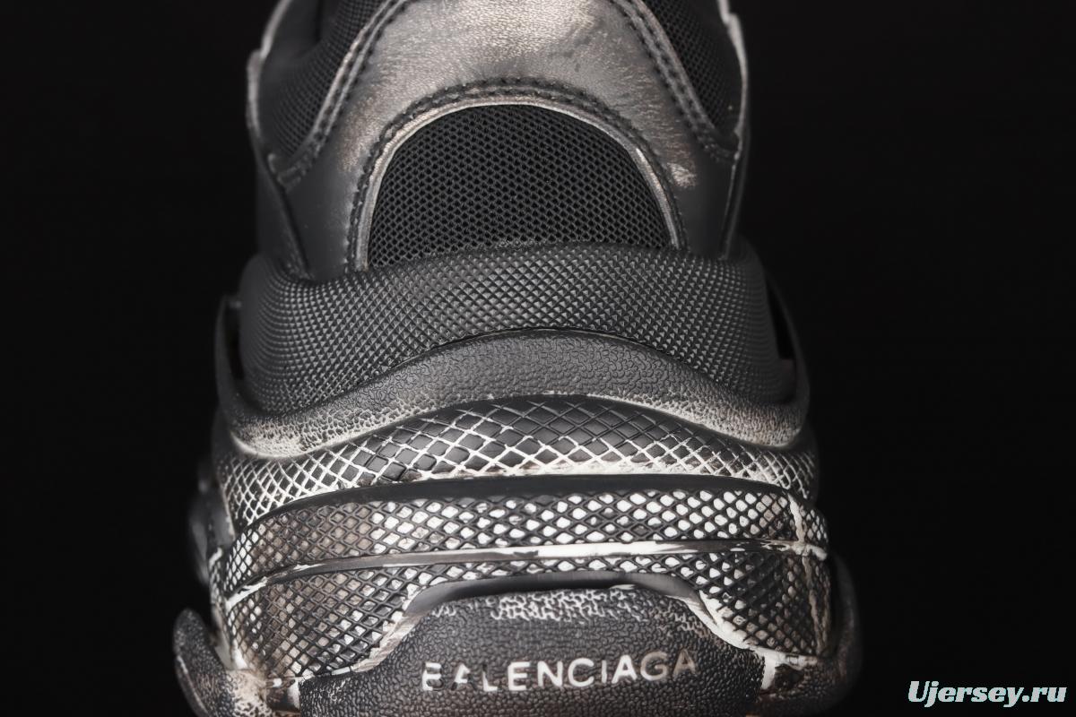 Balenciaga Triple S vintage daddy shoes W3CN31000