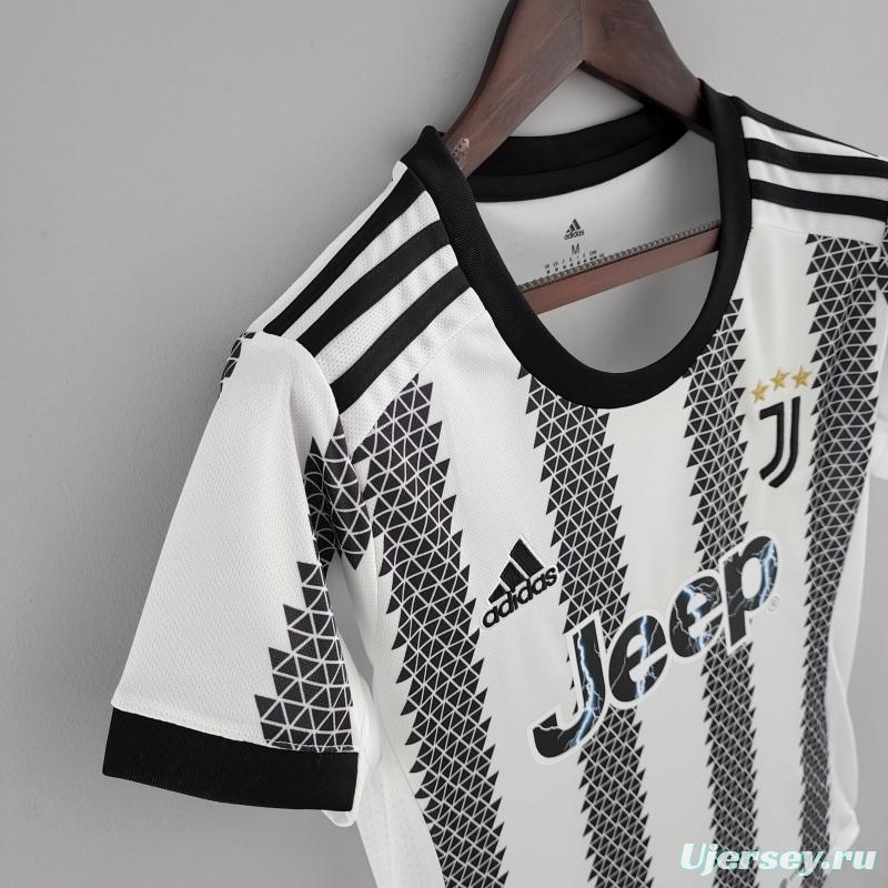 22/23 Juventus Women Home Soccer Jersey