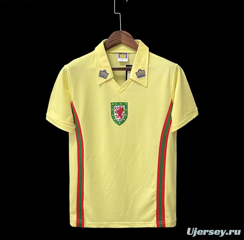 Retro 76/79 Wales away Soccer Jersey