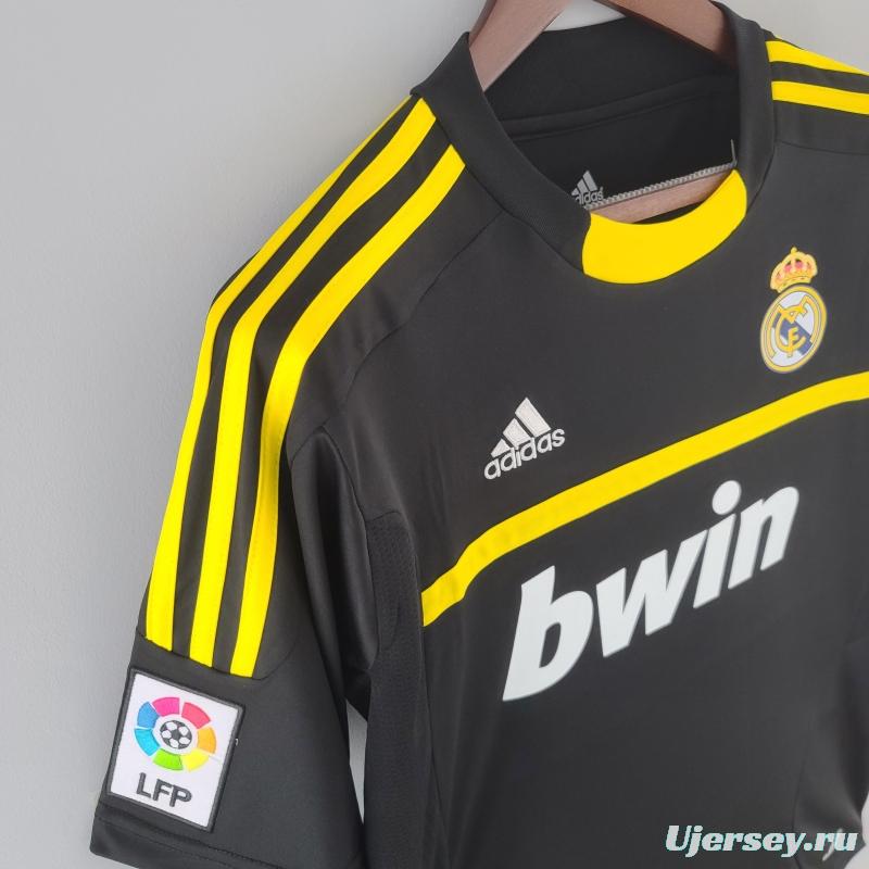 Vintage Real Madrid 11/12 Goalkeeper Black Jersey