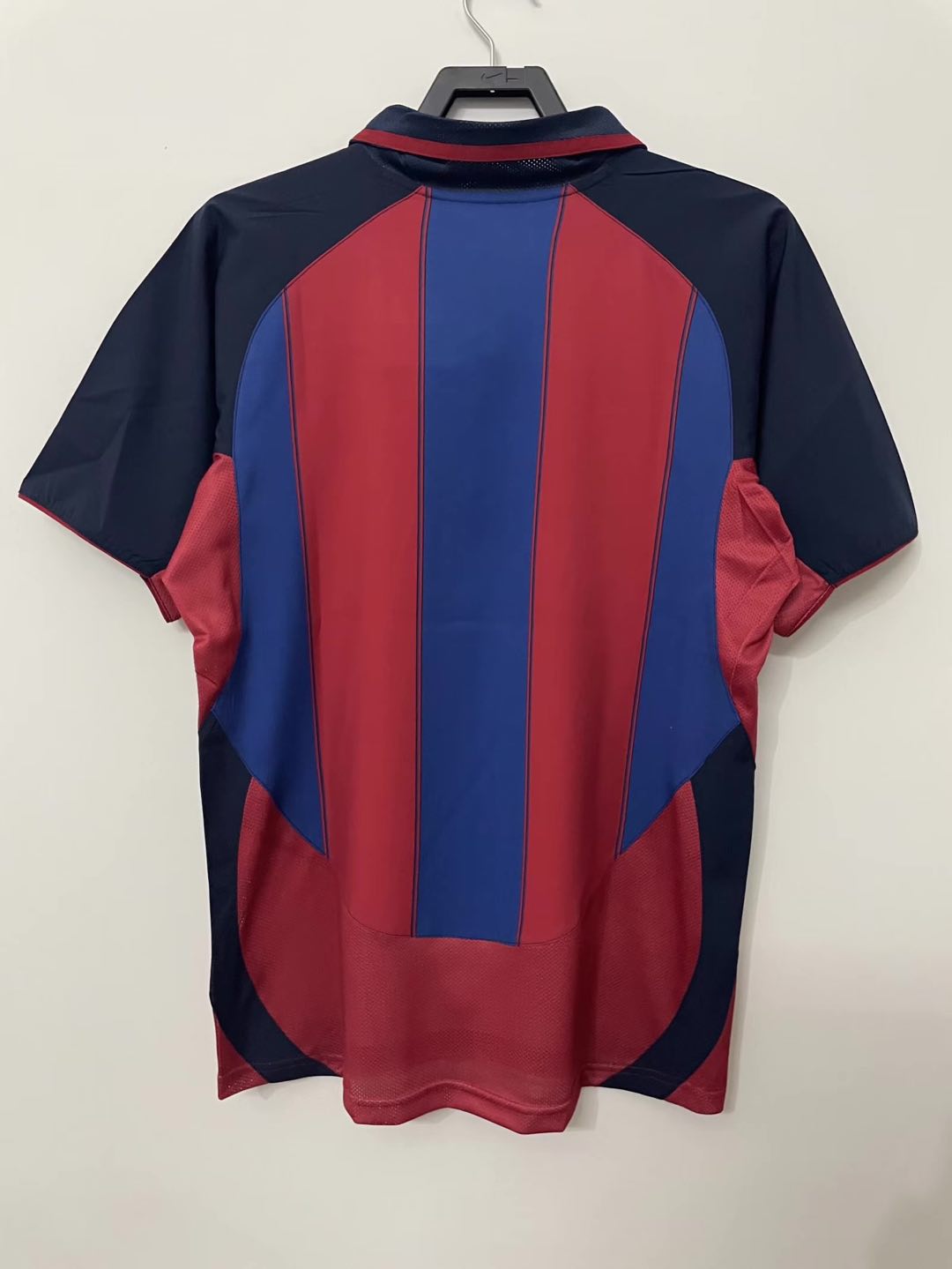Retro 03/04 Barcelona Home Soccer Jersey