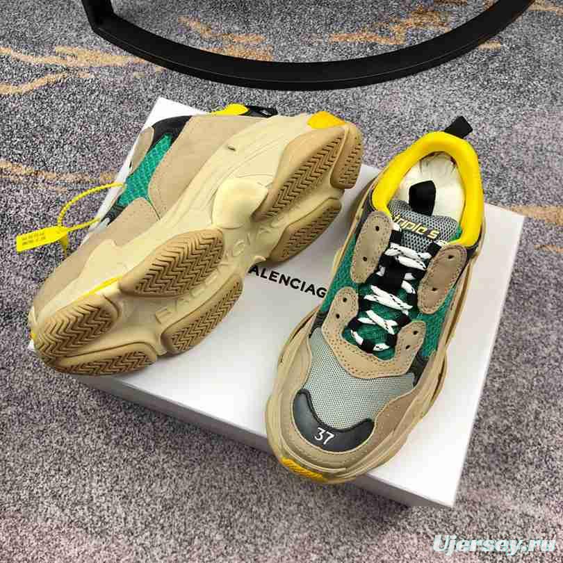 Men Balenciaga Triple-S Sneaker khaki/Green