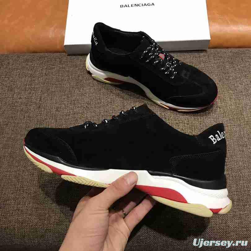 Men Balenciaga Triple S Black Sneaker Item 1216240