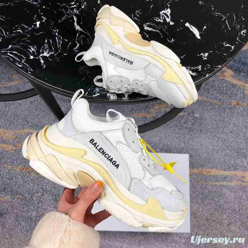 Men Balenciaga Triple-S Sneaker Grey/White Sneaker