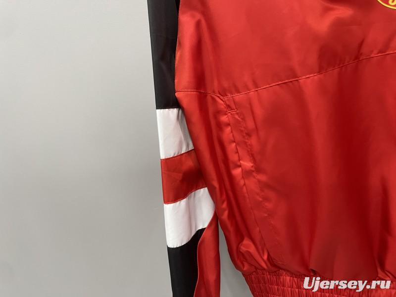 23/24 Manchester United Red half Zipper Windbreaker