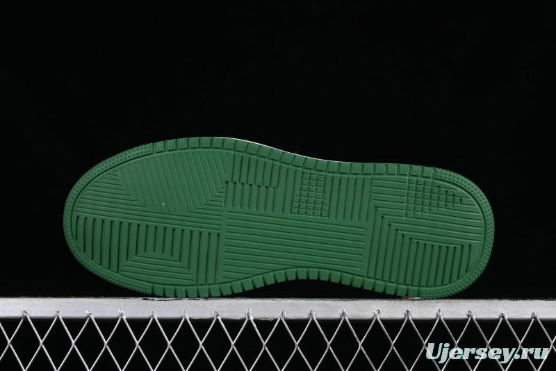 Gucci Chunky B Screener GG Sneakers Retro Style with Classic GG Canvas and Leather Trim - 9Y9209666