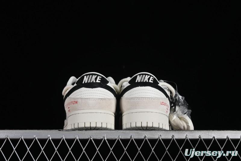 Nike SB Dunk Low LV