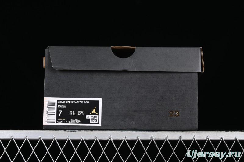 Air Jordan Legacy AJ312 Low Sneakers
