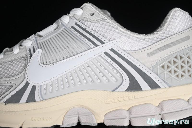 Nike Zoom Vomero 5 SP Classic Retro Casual Running Shoes - HF0731-007