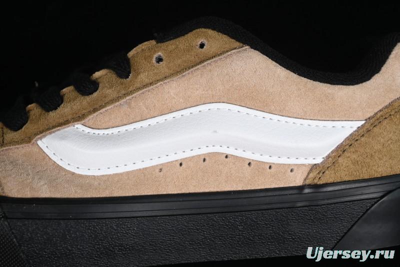 Vans Classics Knu Skool Retro Chunky Tongue Skate Shoes in Black/Brown - VN000CP6BXC