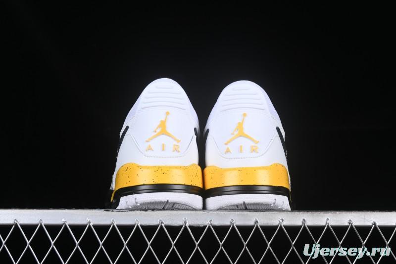 Air Jordan Legacy AJ312 Low Sneakers