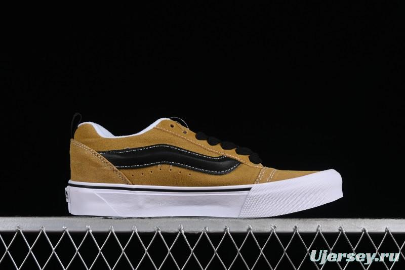 Vans Classics Knu Skool Retro Skate Shoes with Thick Tongue and Oversized Toe - VN0009QC5QJ1
