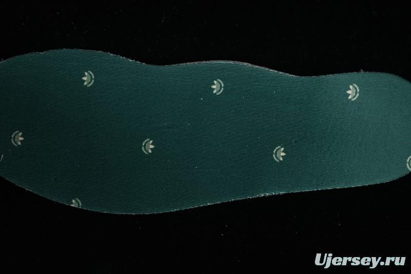 Adidas Originals Gazelle Bold ID7056 Low-Top Sneakers with Thick Sole for Casual Wear, Slip-Resistant and Durable - ID7056