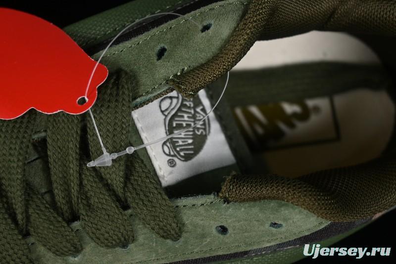 Vans Classics Knu Skool Camo Army Green Chunky Tongue Platform Sneakers - VN0007QC0WD