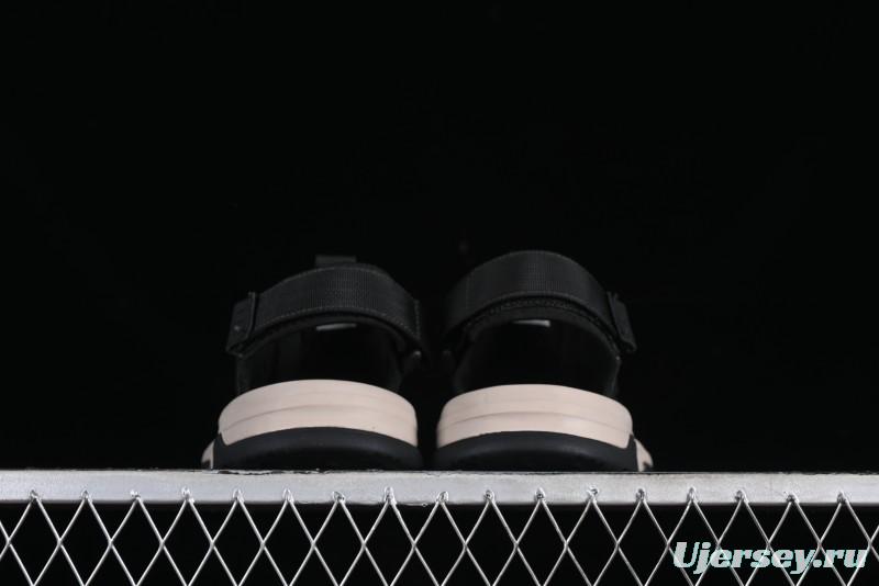 ECCO New Terrain Series Outdoor Closed-Toe Sandals Water Shoes with Breathable Design - 63890301001