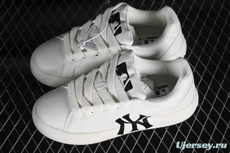 MLB Chunky Classic Base Height Increasing Platform Sneakers - 3ASXCCB4N50IVS