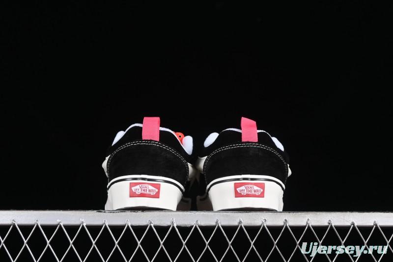 Vans Classics Knu Skool Retro Skate Shoes with Thickened Tongue and Oversized Toe - VN0009QCBLK