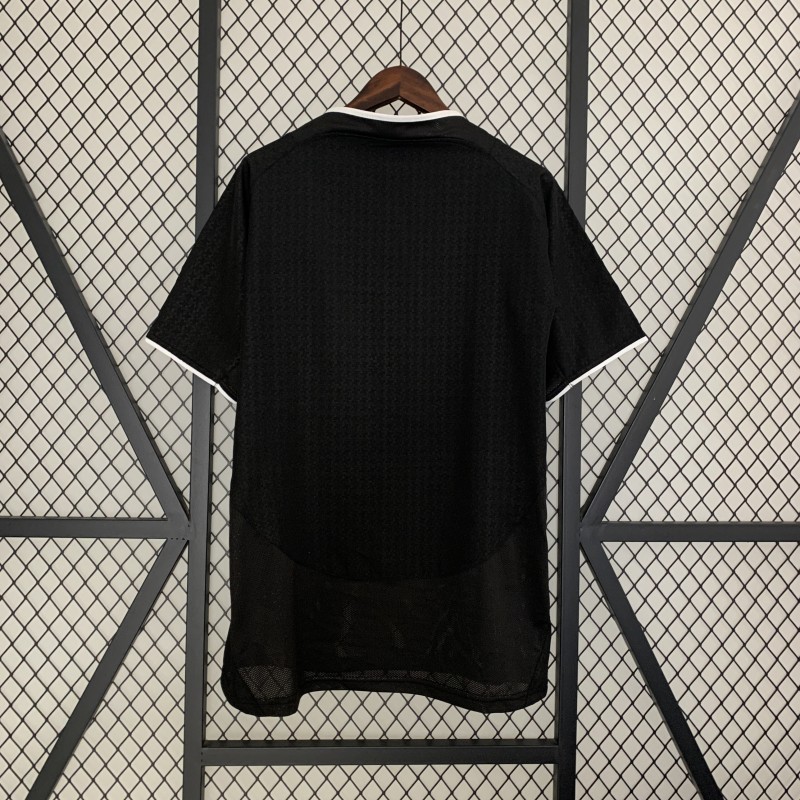 Retro 03/04 Manchester United Away Jersey