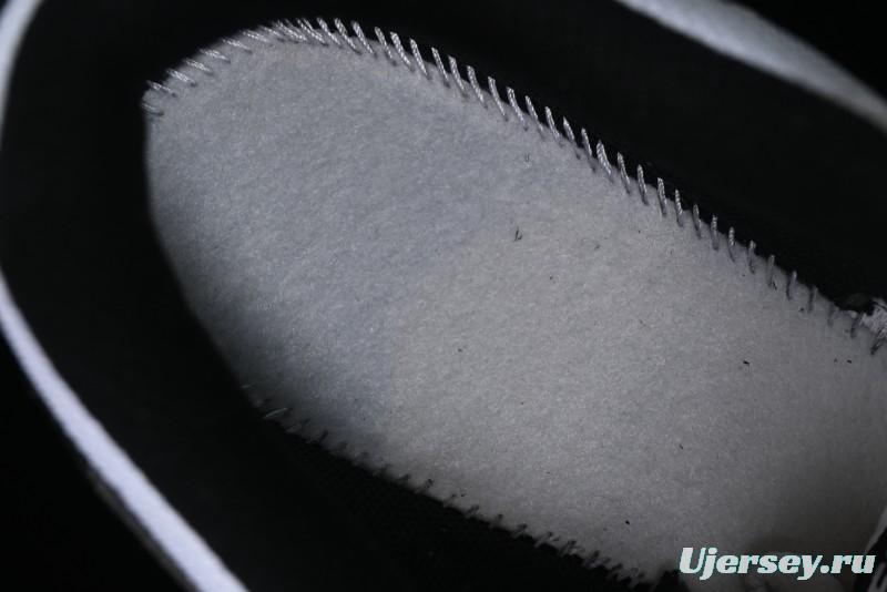 Nike Air Max 90 Retro Running Shoes with Air Cushion Technology - CN8490-101