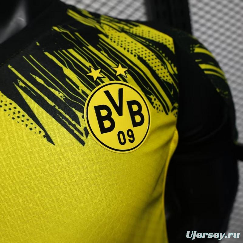 Player Version 25/26 Borussia Dortmund Home Yellow with Black Brush Stroke Jersey