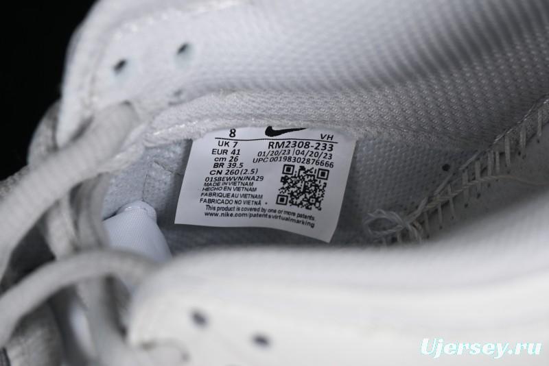 Nike Supreme x Nike SB Dunk Low Casual Skate Shoes in Beige Grey - RM2308-233