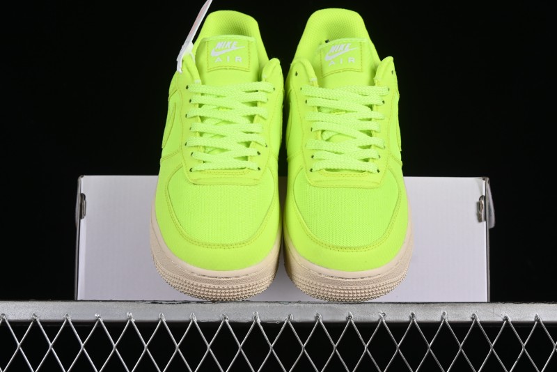 Nike Air Force 1 '07 Low Casual Sneakers with Full-Length Air Cushion - AO4606-701