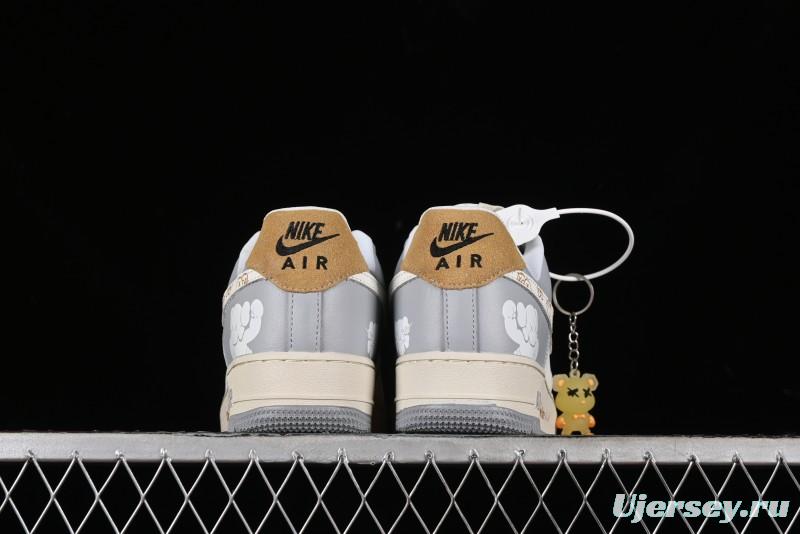 Nike Air Force 1 '07 Low x Kaws Casual Sneakers with Full-Length Air Cushion - CW2288-207