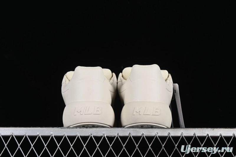 MLB Chunky Classic Base New York Yankees Lightweight Platform Casual Sneakers - 3ASXCCB4N07CRS