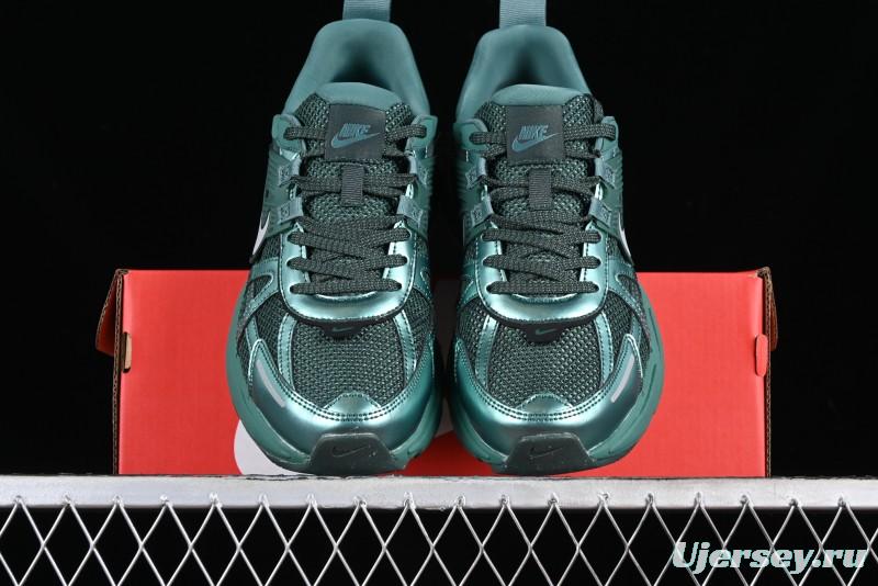 Nike V2K Runtekk 3XL Retro Low-Top Running Shoes with Shock Absorption and Anti-Slip Technology - HF5050-361