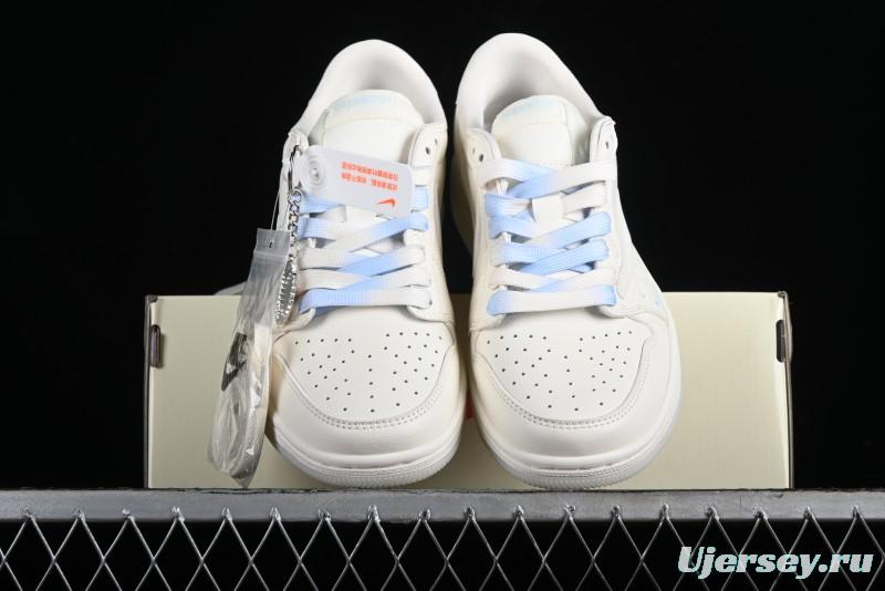 Nike SB Dunk Low Supreme Anniversary Edition Customized Low-Top Casual Sneakers in Off-White and Blue - BB6588-102
