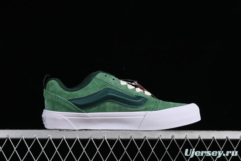 Vans Classics Knu Skool Retro Sneakers with Enlarged Toe and Thickened Tongue - VN0009QCLC2