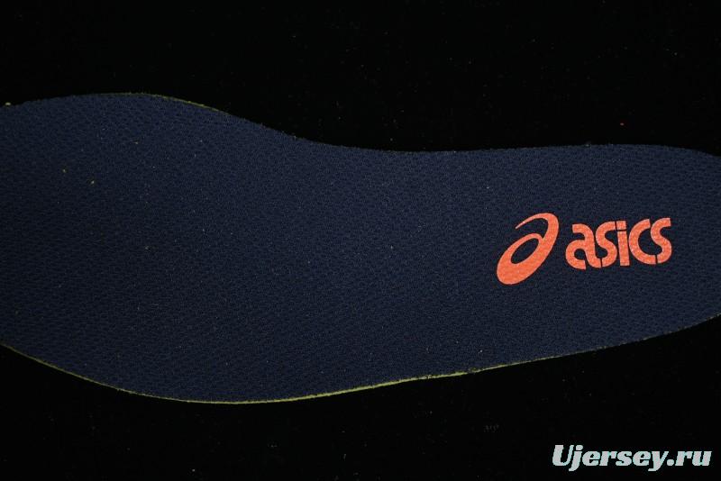 Asics Tiger GEL-1130 Low-Top Retro Running Shoes with GEL Cushioning and Outdoor Style - 1201A256-106