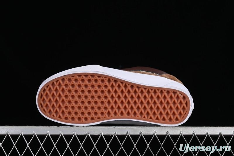 Vans Classics Knu Skool Retro Sneakers with Enlarged Toe and Thickened Trim - VN0009QCLC5