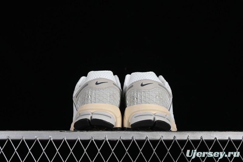 Nike Zoom Vomero 5 Retro Casual Running Shoes with EVA Lightweight Cushioning - HF0731-007