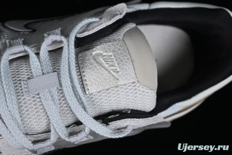 Nike Runtekk Run Retro Low-Top Running Shoes with Cushlon Midsole and Anti-Slip Design - FN6703-002