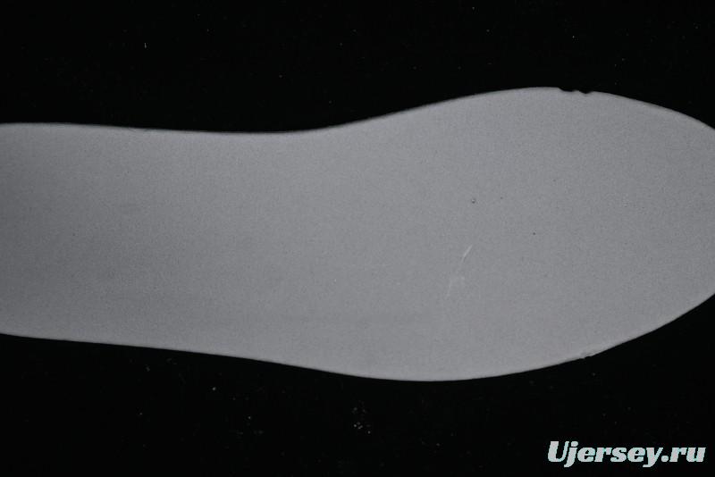 Nike V2K Runtekk 3XL Retro Low-Top Running Shoes with Shock Absorption and Anti-Slip Design - HJ4497-300