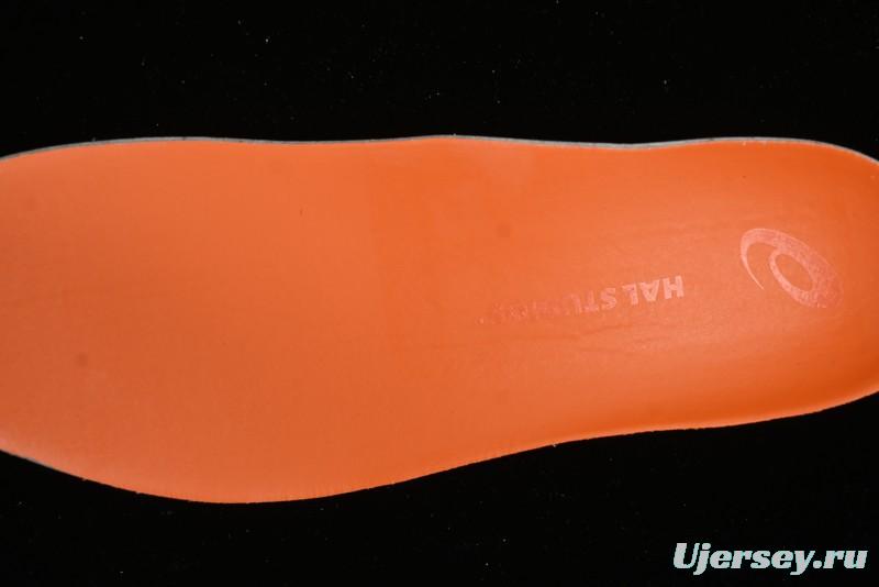 Asics Tiger GEL-1130 Low-Top Retro Running Shoes with GEL Cushioning and Durable Outsole - 1201A924-300