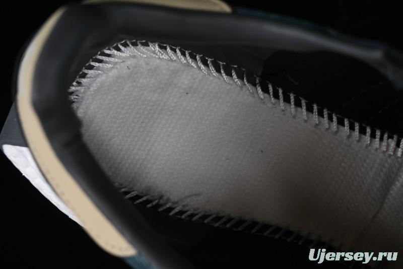 Adidas Retropy E5 HQ6460 Casual Running Shoes with Popcorn Foam Technology