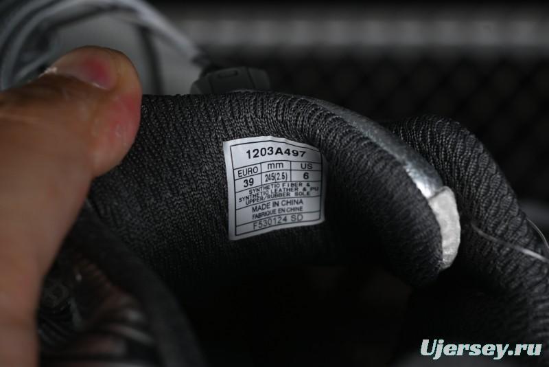 Asics Gel-Kahana Tr V4 Running Shoes with FF BLAST PLUS Cushioning Technology - 1203A497-200