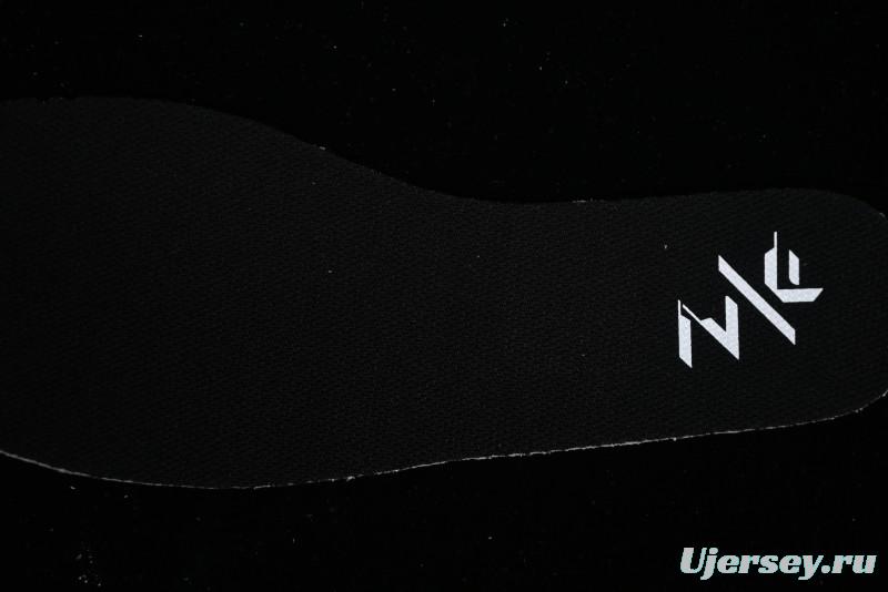 Nike Zoom Fly 6 Running Shoes with Flyknit Material and Carbon Fiber Plate for Superior Elasticity - FN8454-001